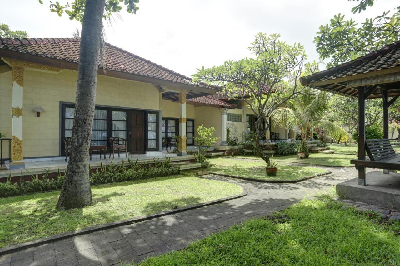 Collection O 90805 Aditya Beach Resort And Spa Lovina  Exterior photo